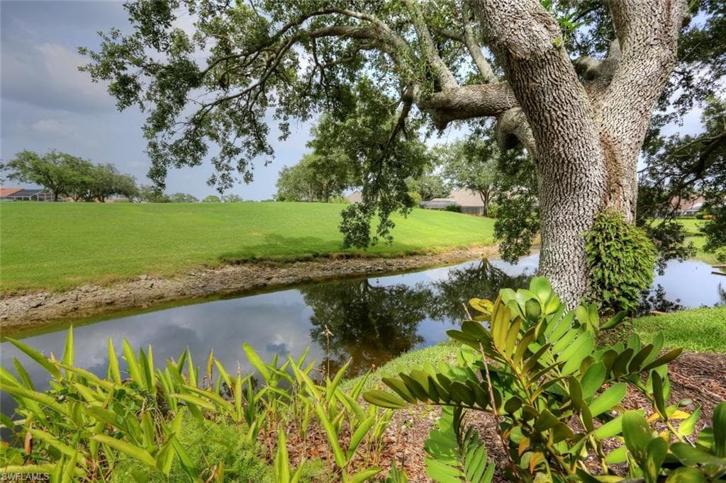 34 Water Oaks WAY 5-17 NAPLES, FL 34105