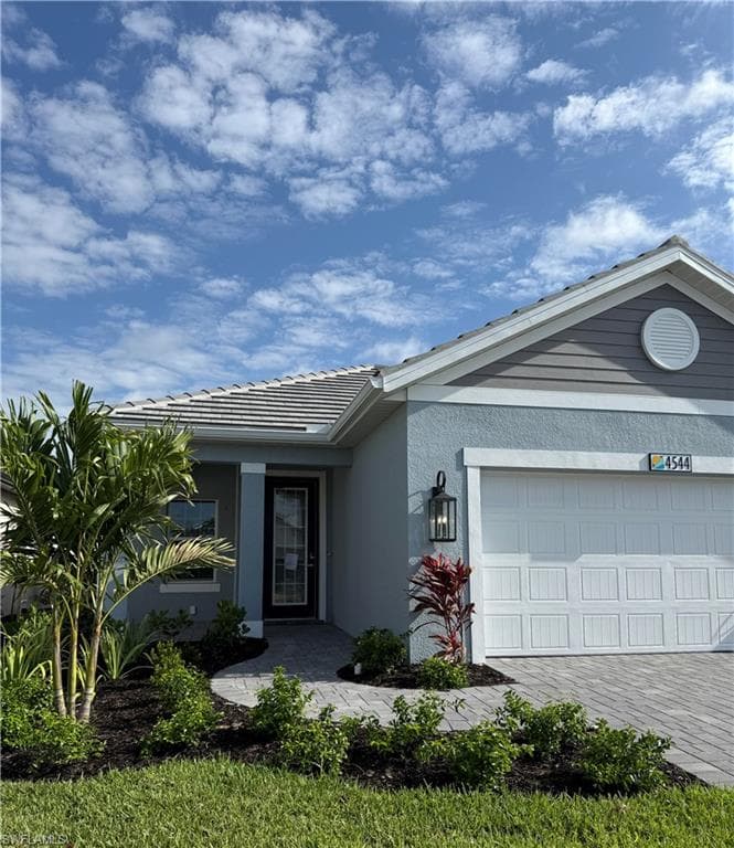 4544 Centaurus CIR NAPLES, FL 34120