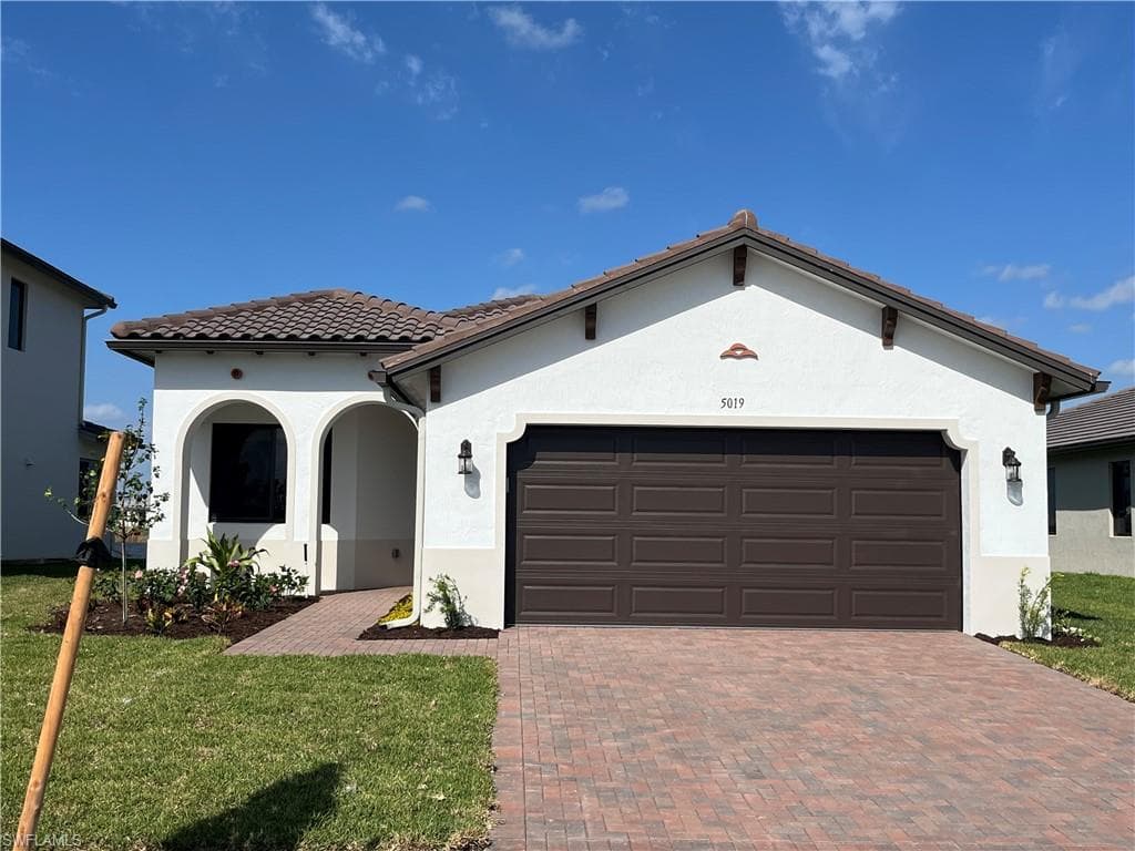 5019 Ofanto LN AVE MARIA, FL 34142