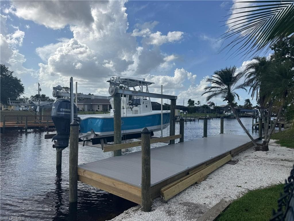 2231 Isle Of Pines AVE FORT MYERS, FL 33905