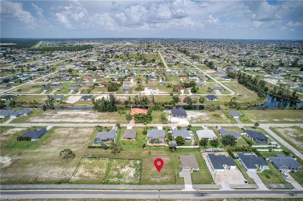 2119 El Dorado BLVD N CAPE CORAL, FL 33993