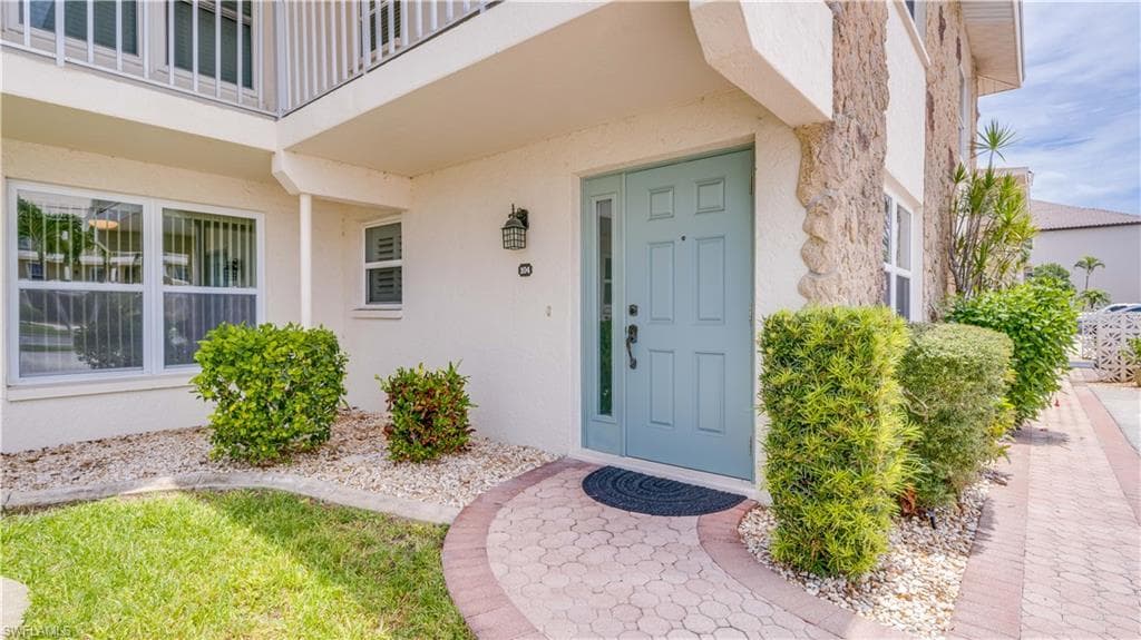 1639 Beach PKWY 104 CAPE CORAL, FL 33904