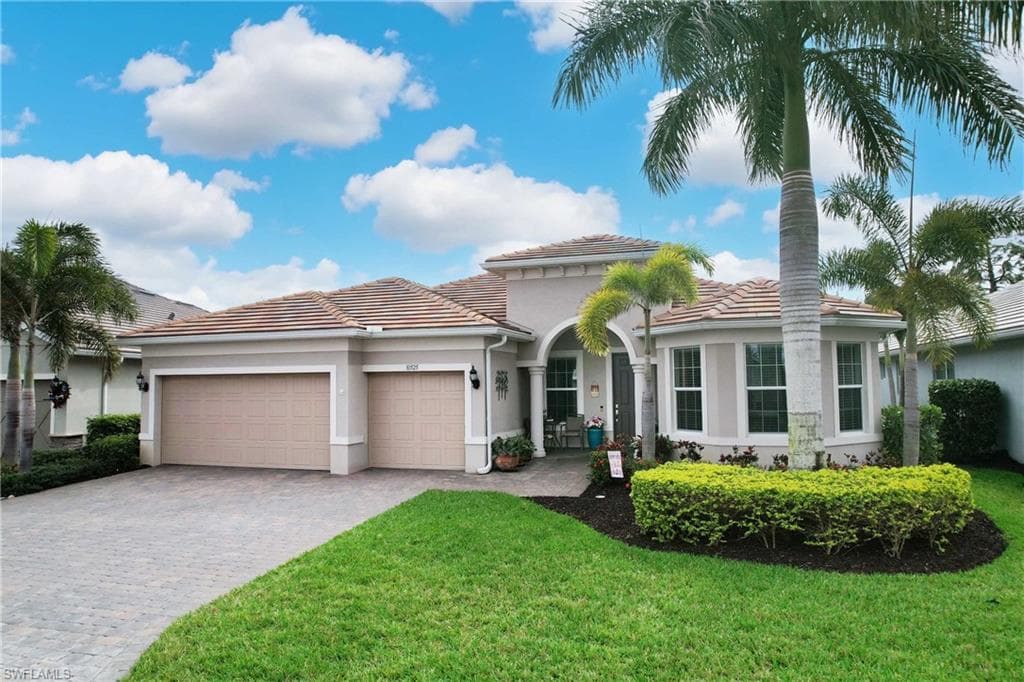 10525 Tidewater Key BLVD ESTERO, FL 33928