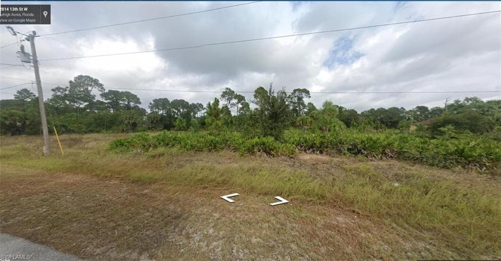 2814 13th ST W LEHIGH ACRES, FL 33971