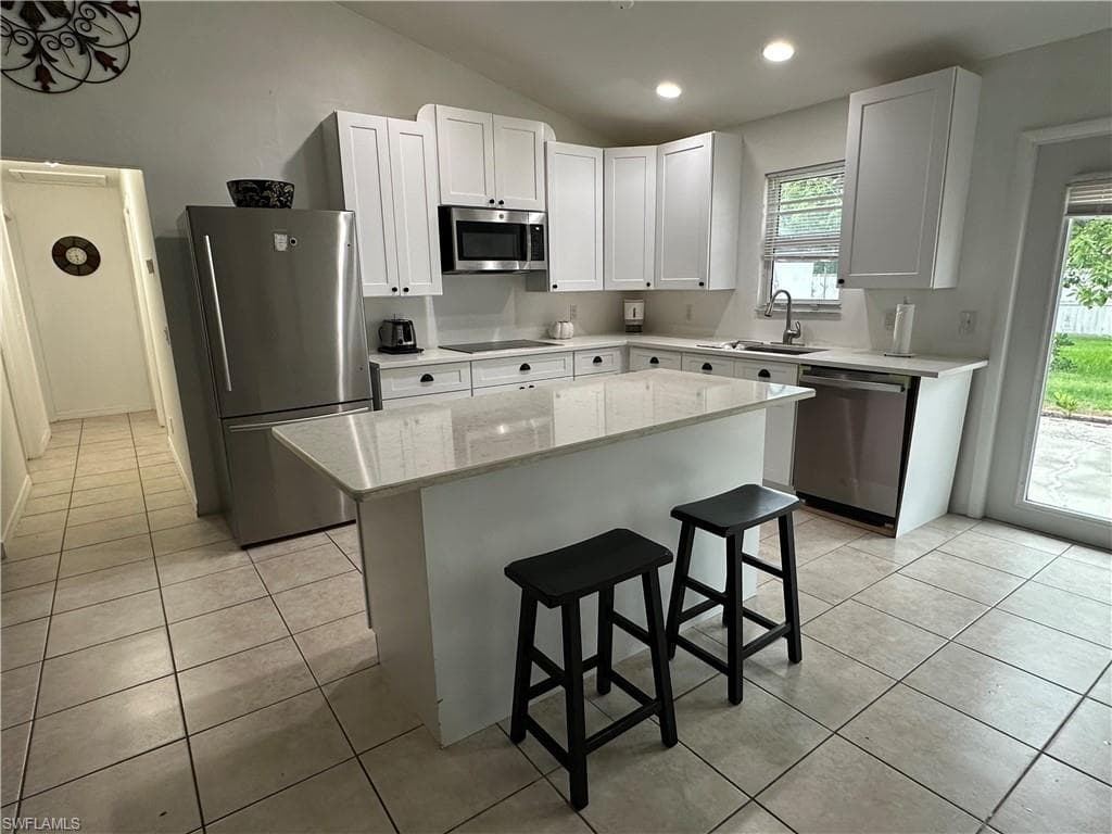 5383 25th AVE SW NAPLES, FL 34116