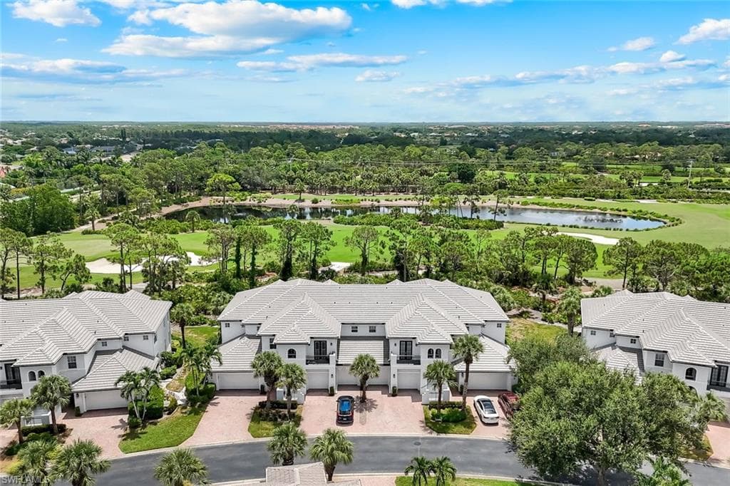 23751 Merano CT 201 ESTERO, FL 34134