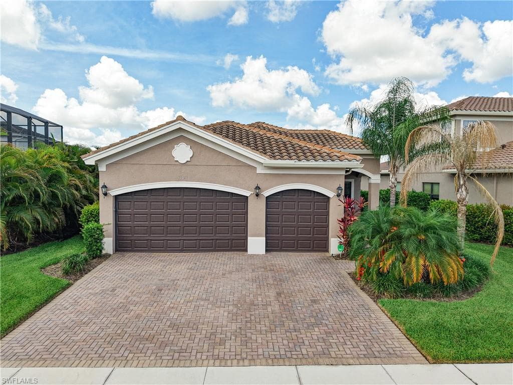 10051 SPICEBUSH LN FORT MYERS, FL 33913