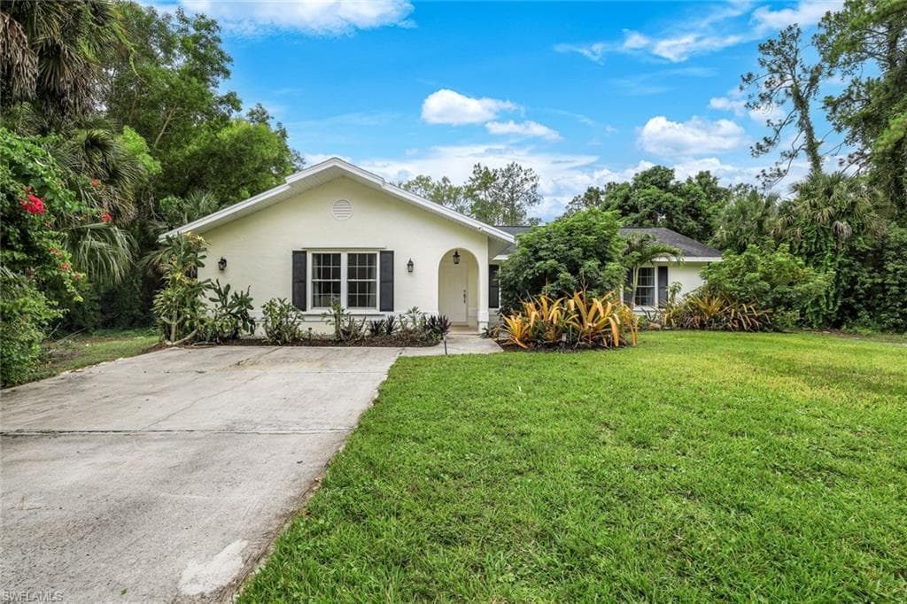 4710 1st AVE NW NAPLES, FL 34119