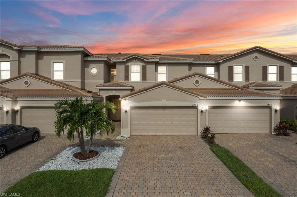 3844 Cherrybrook LOOP FORT MYERS, FL 33966