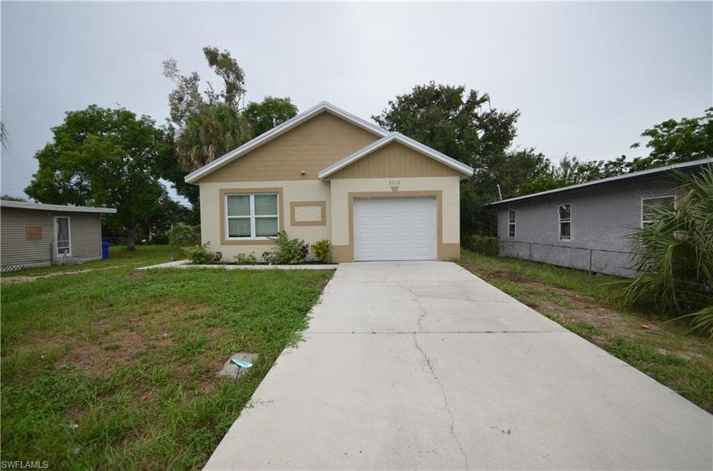 3312 Armstrong CT N FORT MYERS, FL 33916