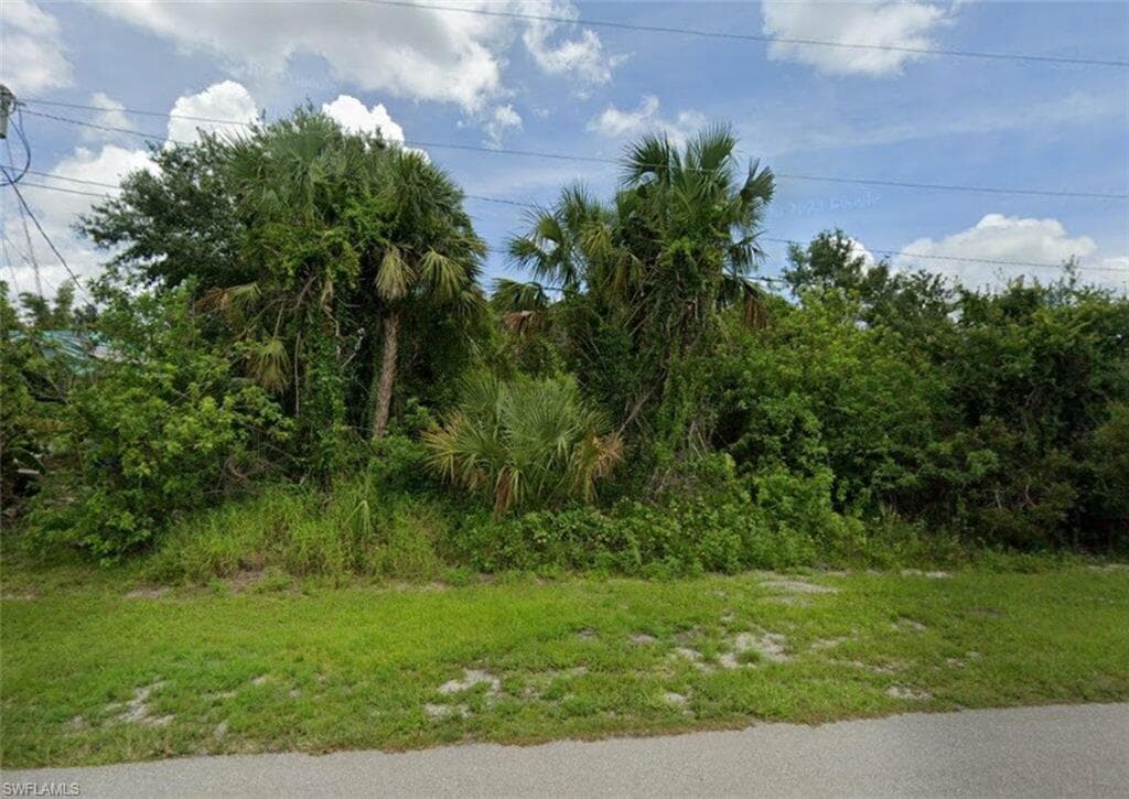 6154 Hepner AVE FORT MYERS, FL 33905
