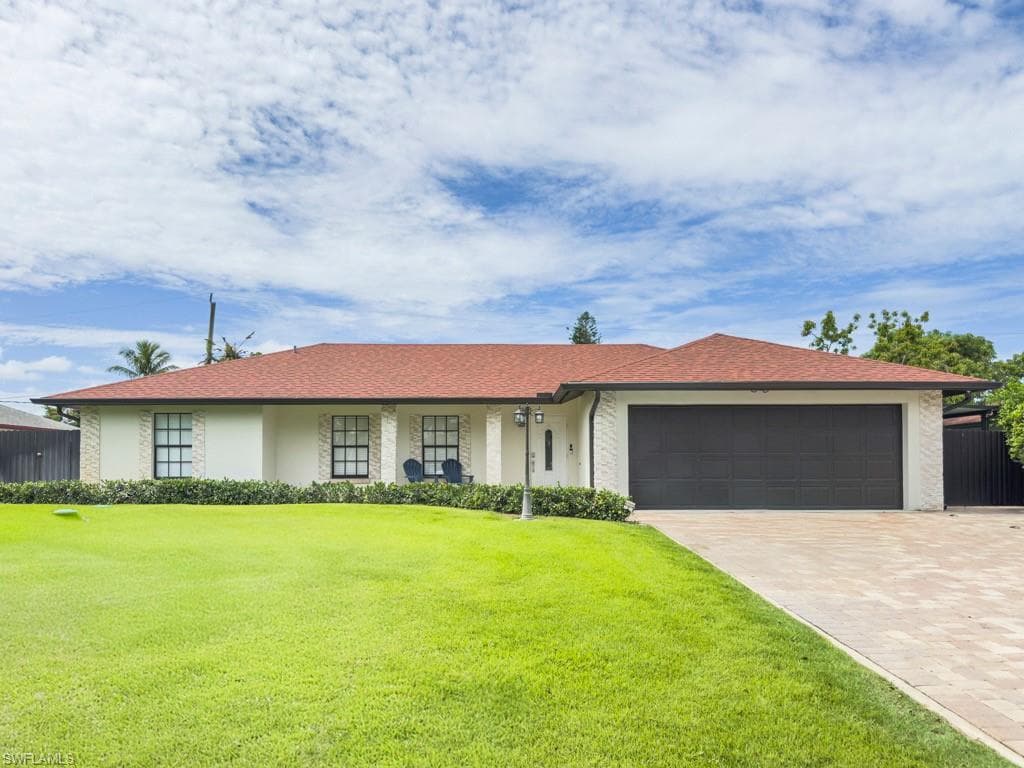 4924 20th PL SW NAPLES, FL 34116