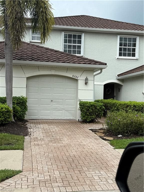 8686 Athena CT LEHIGH ACRES, FL 33971
