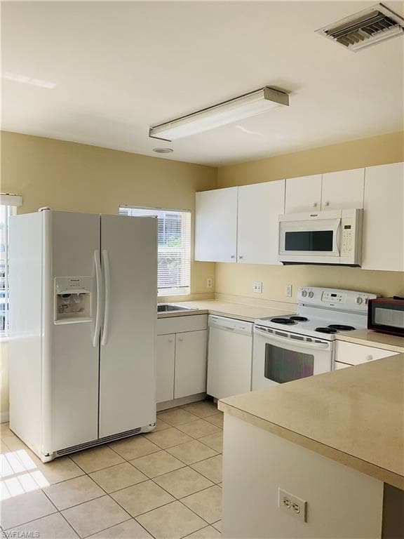 4903 York ST 203 CAPE CORAL, FL 33904