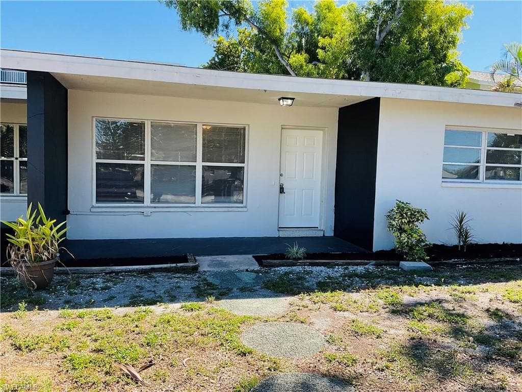 4919 York ST 1 CAPE CORAL, FL 33904