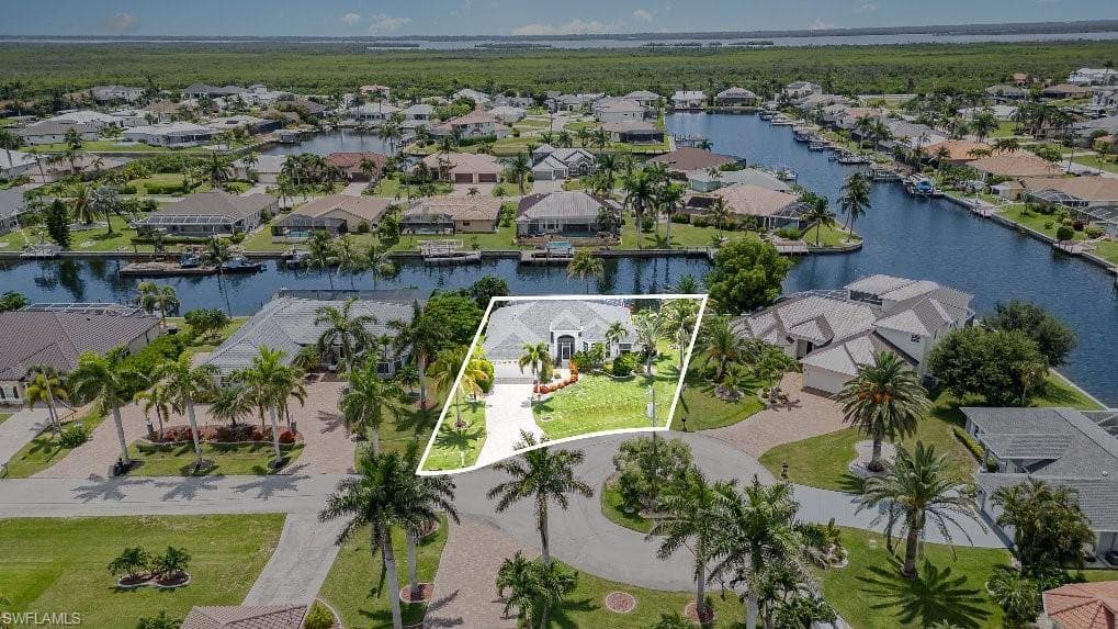 4012 28th PL CAPE CORAL, FL 33914