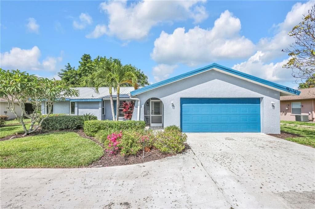 226 Pinehurst CIR NAPLES, FL 34113