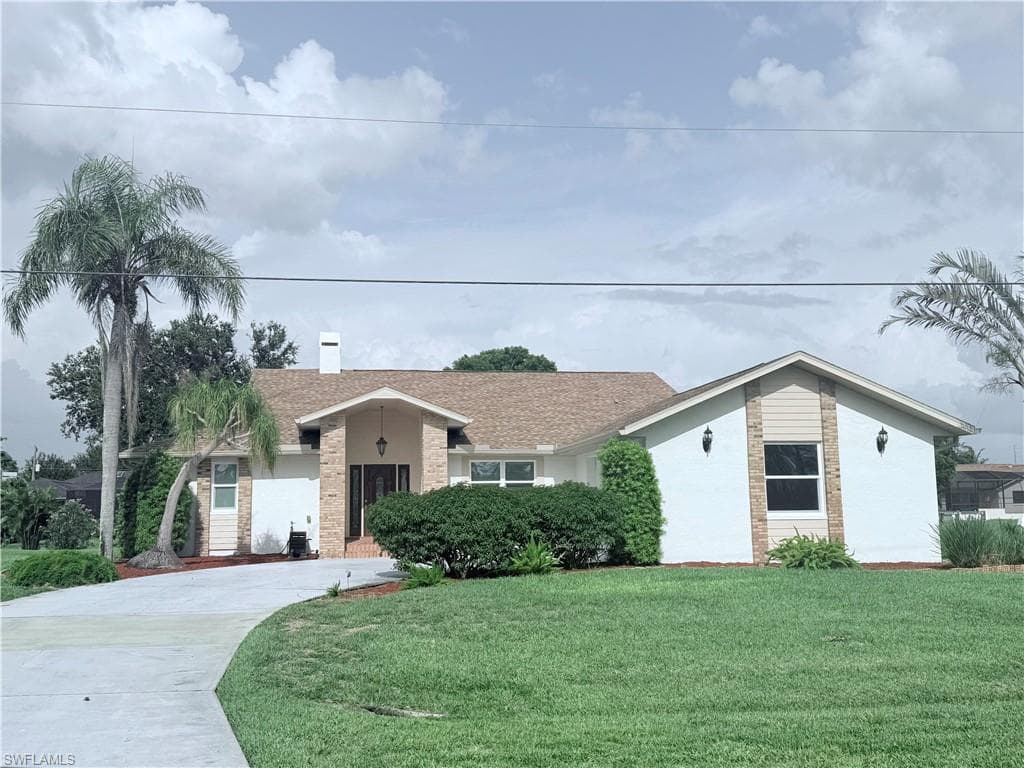 20551 Armada CT ESTERO, FL 33928