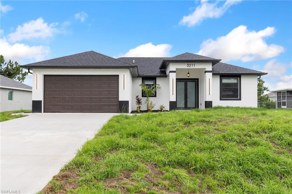 3211 19TH ST SW LEHIGH ACRES, FL 33976