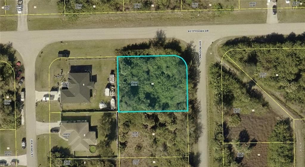 6057 Langdon AVE FORT MYERS, FL 33905