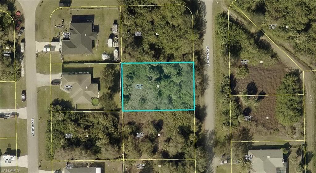 6055 Langdon AVE FORT MYERS, FL 33905