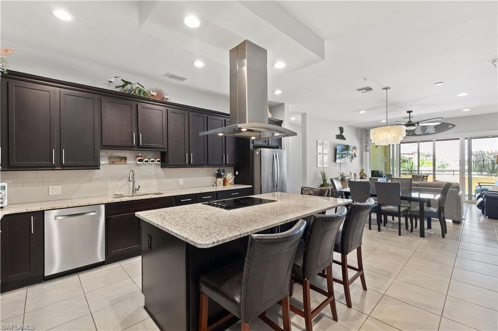21460 Strada Nuova CIR W B214 ESTERO, FL 33928
