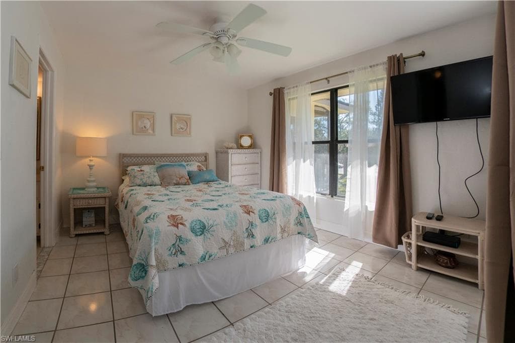 16809 Davis RD 225 FORT MYERS, FL 33908