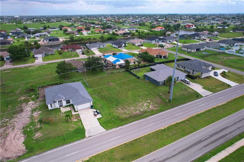 1009 Tropicana PKWY W CAPE CORAL, FL 33993