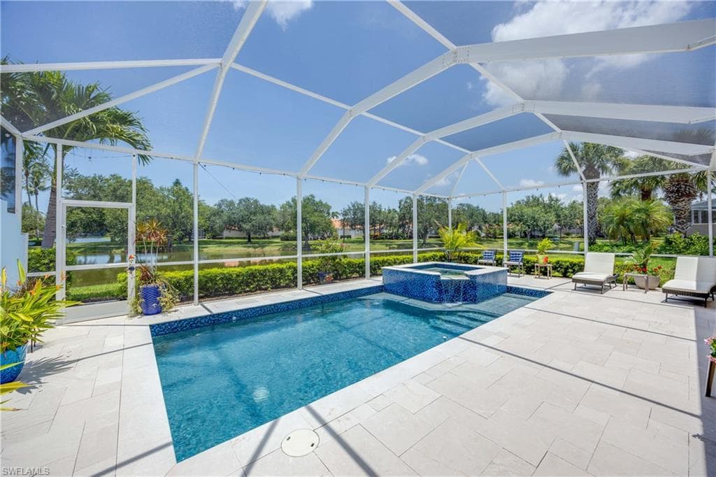 3997 Isla Ciudad CT NAPLES, FL 34109