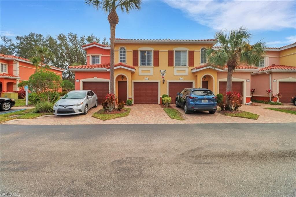20265 Royal Villagio CT 201 ESTERO, FL 33928