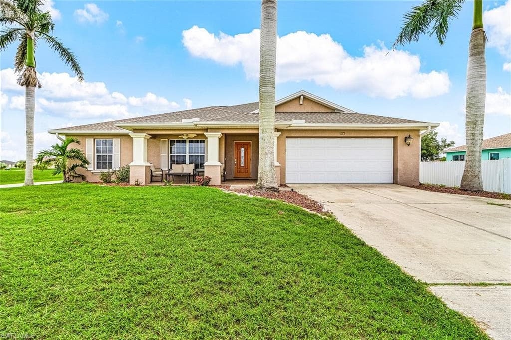 127 El Dorado BLVD N CAPE CORAL, FL 33993