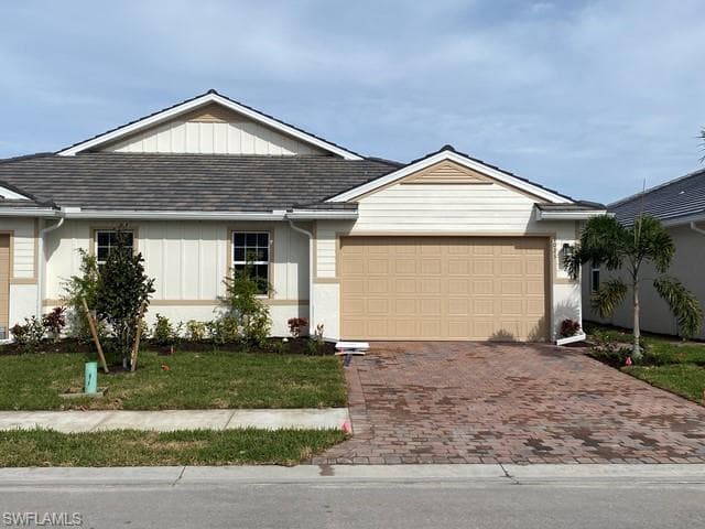 1023 Enbrook LOOP NAPLES, FL 34114