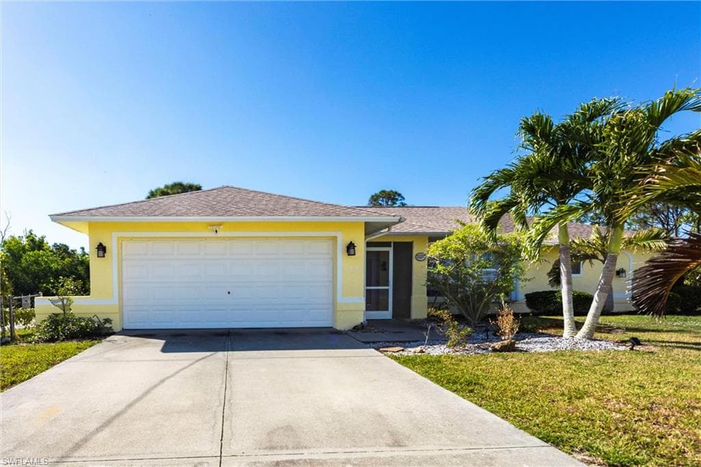 5225 Anchorage DR ST. JAMES CITY, FL 33956