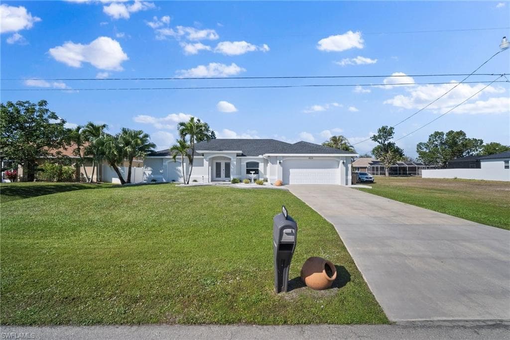 4524 SW 9th PL CAPE CORAL, FL 33914