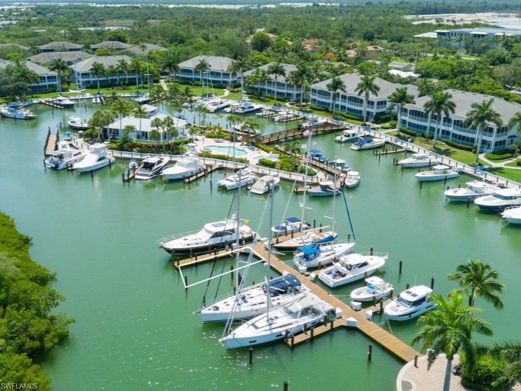 1777 Gulfstar DR S NAPLES, FL 34112