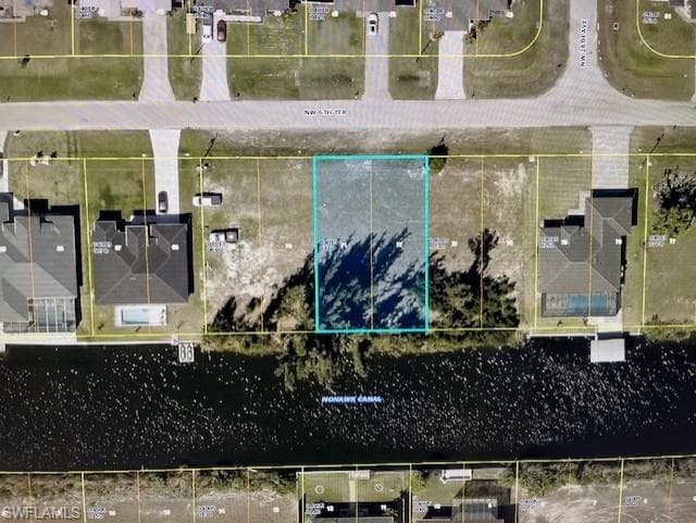 2806 6th TER CAPE CORAL, FL 33993