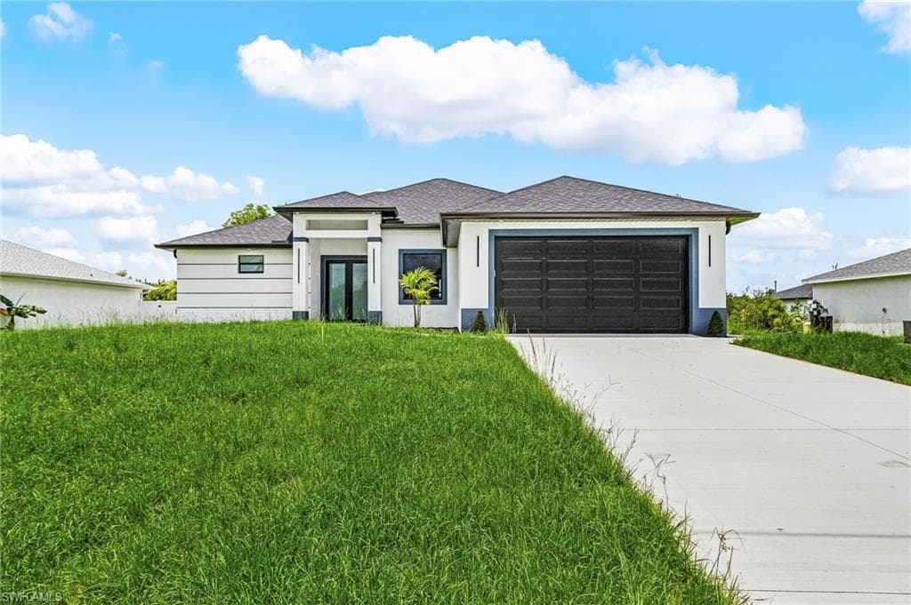 2813 24th ST W LEHIGH ACRES, FL 33971