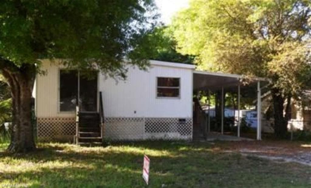 331 San Bernardino ST NORTH FORT MYERS, FL 33903