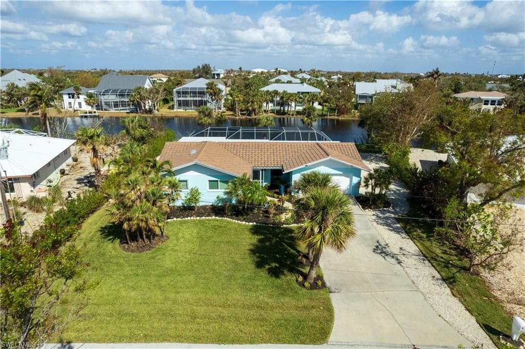 566 Boulder DR SANIBEL, FL 33957