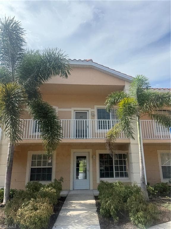 26691 Rosewood Pointe DR 103 BONITA SPRINGS, FL 34135