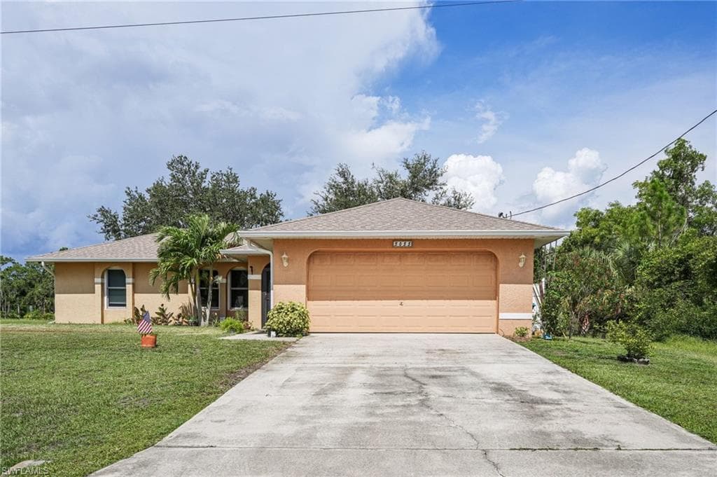 3055 NW Juanita PL CAPE CORAL, FL 33993