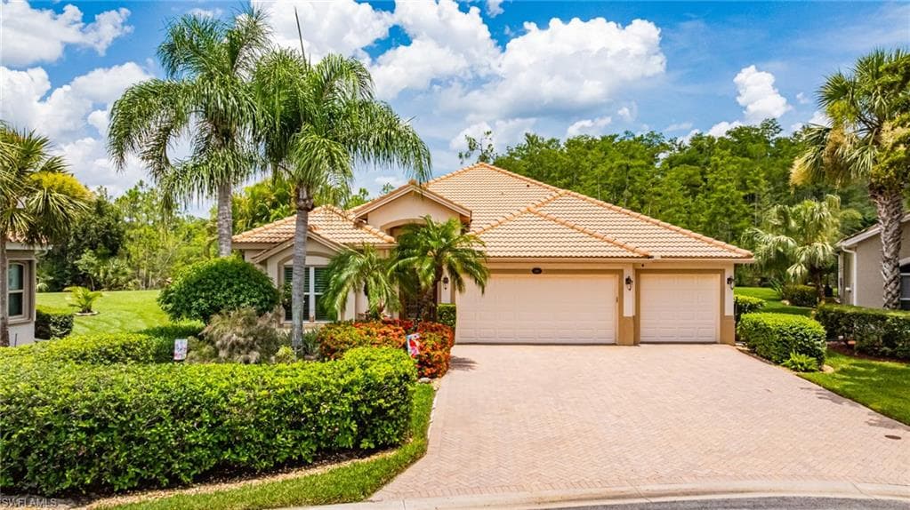 21143 Palese DR ESTERO, FL 33928