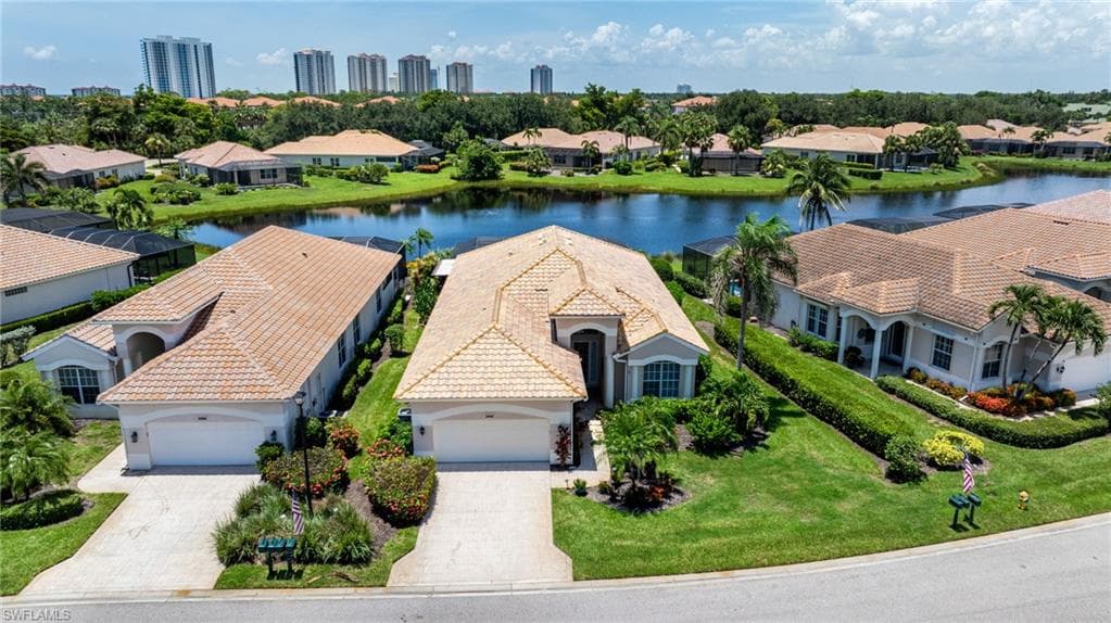 24800 Hollybrier LN BONITA SPRINGS, FL 34134