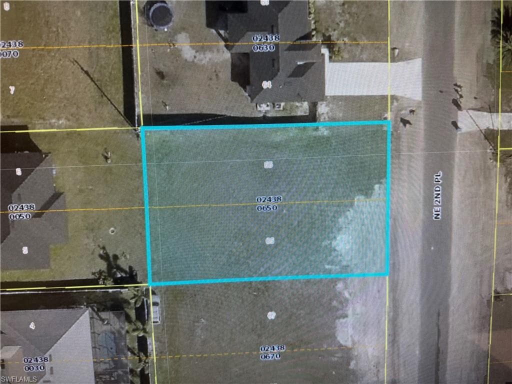1226 NE 2nd PL CAPE CORAL, FL 33909