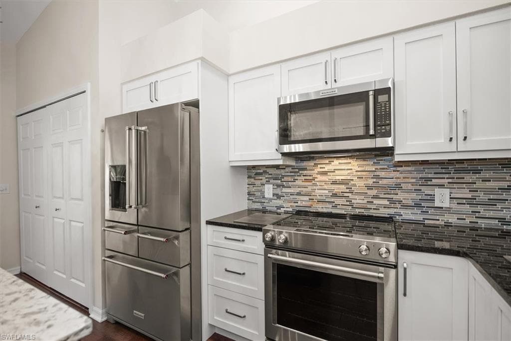 25727 Lake Amelia WAY 203 BONITA SPRINGS, FL 34135