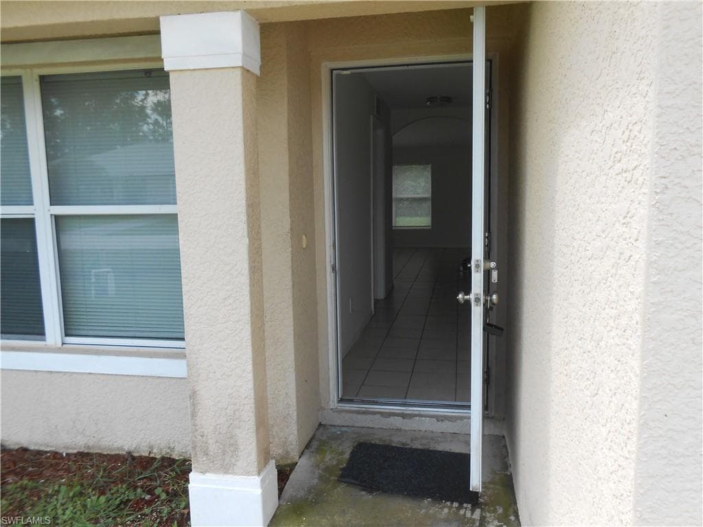 353 Justice AVE LEHIGH ACRES, FL 33972