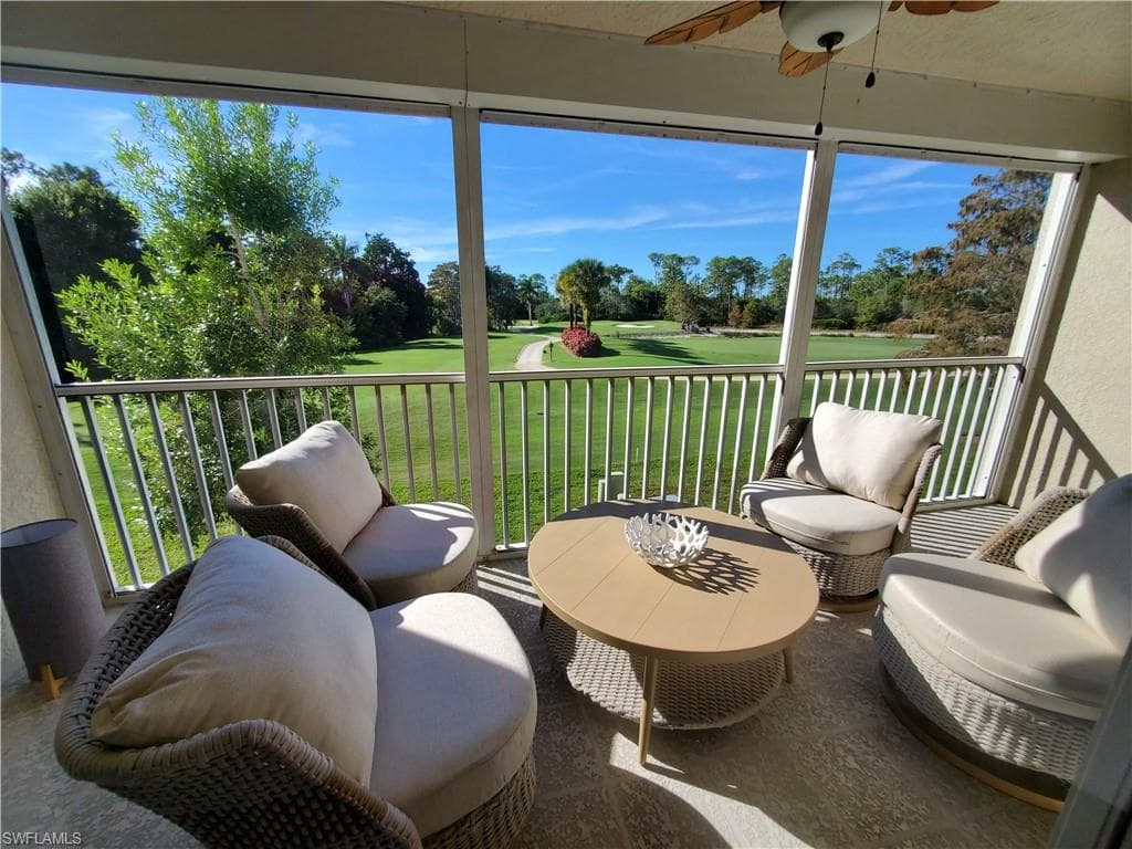 1051 Eastham WAY B-204 NAPLES, FL 34104