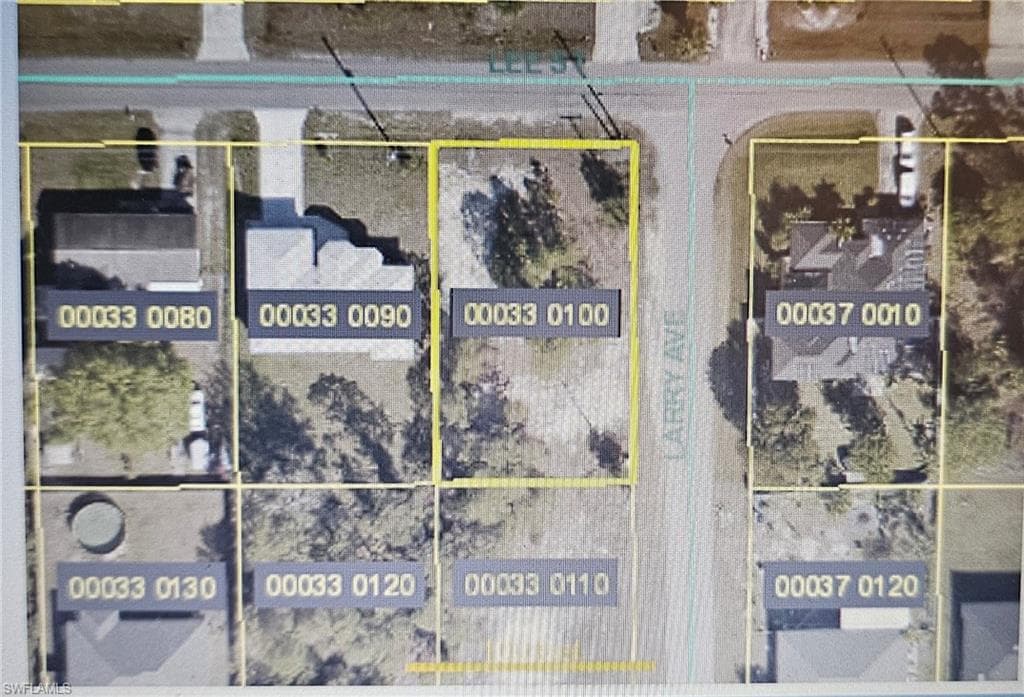 5115 Lee ST LEHIGH ACRES, FL 33971