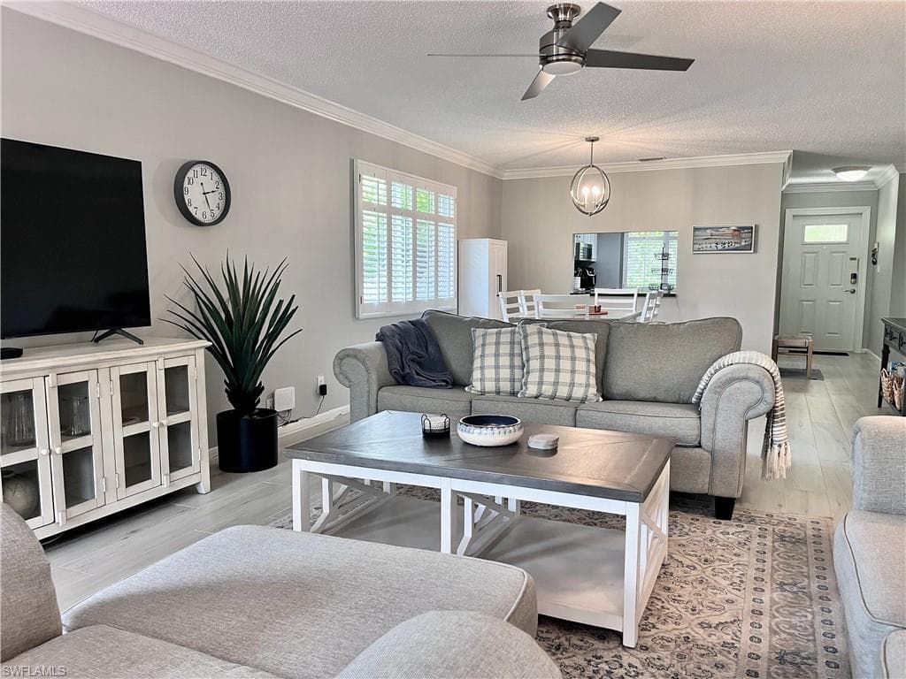 34 Glades BLVD 1 NAPLES, FL 34112