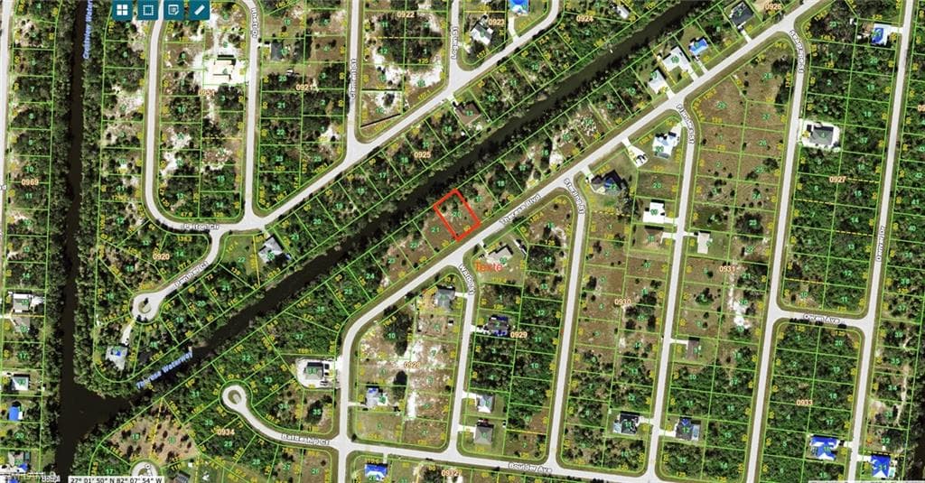 153 Theresa BLVD PORT CHARLOTTE, FL 33954